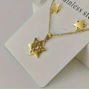 18k Gold Plated Star of David Necklace and Earring Set!